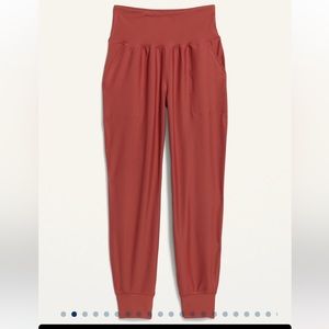 High-Waisted Power Soft 7/8 Length Joggers